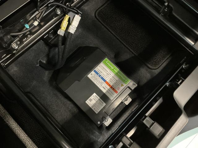 スペーシア ＨＹＢＲＩＤ　Ｘ　４ＷＤ　ナビ・オーディオレス　両側リア電動スライドドア　衝突被害軽減システム　横滑り防止機能　アイドリングストップ　プッシュスタート　オートエアコン　シートヒーター（69枚目）