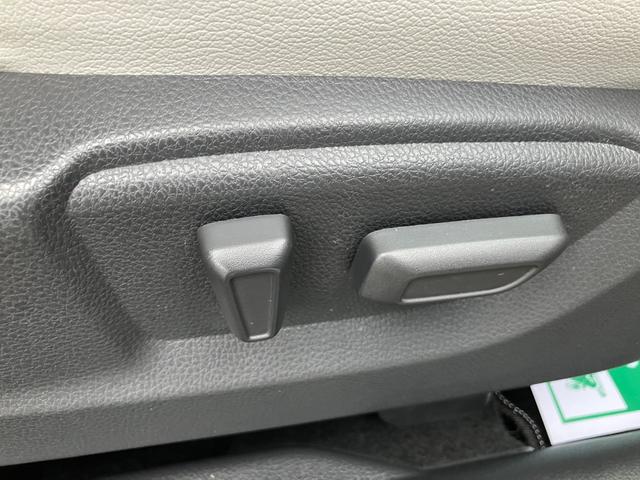 エクリプスクロスＰＨＥＶ Ｇ　４ＷＤ　本革シート　前後シートヒーター　車両検知警報システム　衝突被害軽減ブレーキ　クルーズコントロール　ナビ　バックカメラ　　前後ドライブレコーダー　ＥＴＣ　１０年１０万キロ特別保証延長（15枚目）