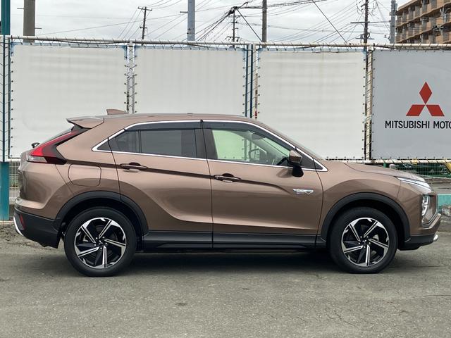 エクリプスクロスＰＨＥＶ Ｇ　４ＷＤ　本革シート　前後シートヒーター　車両検知警報システム　衝突被害軽減ブレーキ　クルーズコントロール　ナビ　バックカメラ　　前後ドライブレコーダー　ＥＴＣ　１０年１０万キロ特別保証延長（36枚目）