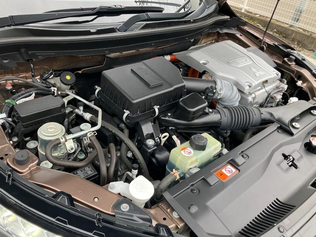 エクリプスクロスＰＨＥＶ Ｇ　４ＷＤ　本革シート　前後シートヒーター　車両検知警報システム　衝突被害軽減ブレーキ　クルーズコントロール　ナビ　バックカメラ　　前後ドライブレコーダー　ＥＴＣ　１０年１０万キロ特別保証延長（51枚目）