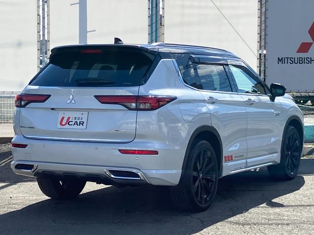 アウトランダーＰＨＥＶ Ｐ　４ＷＤ　１０年１０万キロ特別保証延長　スポーティパッケージ　純正スマホ連携ナビ　アラウンドビューモニタ－　前後ドライブレコーダー　ＥＴＣ２．０　ＭＩ－ＰＩＬＯＴ　衝突被害軽減ブレーキ　コーナーセンサー（2枚目）