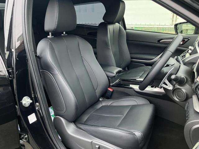 エクリプスクロスＰＨＥＶ Ｐ　４ＷＤ　本革シート　前後シートヒーター　純正ナビ　アラウンドビューモニタ－　ＭＩ－ＰＩＬＯＴ　　衝突被害軽減ブレーキ　コーナーセンサー　ドライブレコーダー　ＥＴＣ２．０　１０年１０万キロ特別保証延長（10枚目）