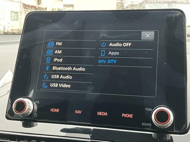 エクリプスクロスＰＨＥＶ Ｐ　４ＷＤ　本革シート　前後シートヒーター　純正ナビ　アラウンドビューモニタ－　ＭＩ－ＰＩＬＯＴ　　衝突被害軽減ブレーキ　コーナーセンサー　ドライブレコーダー　ＥＴＣ２．０　１０年１０万キロ特別保証延長（16枚目）