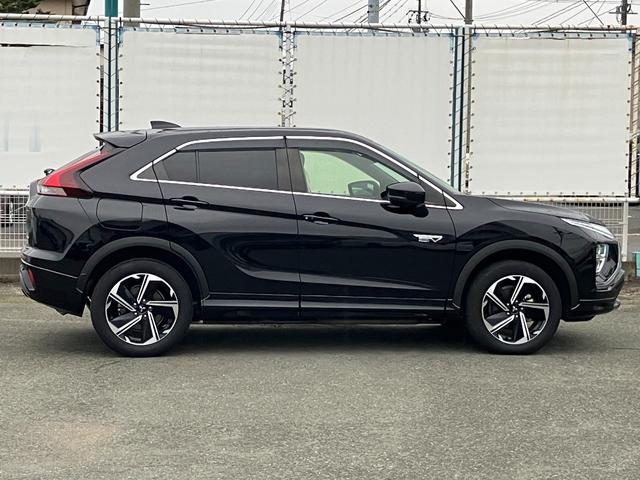 エクリプスクロスＰＨＥＶ Ｐ　４ＷＤ　本革シート　前後シートヒーター　純正ナビ　アラウンドビューモニタ－　ＭＩ－ＰＩＬＯＴ　　衝突被害軽減ブレーキ　コーナーセンサー　ドライブレコーダー　ＥＴＣ２．０　１０年１０万キロ特別保証延長（34枚目）