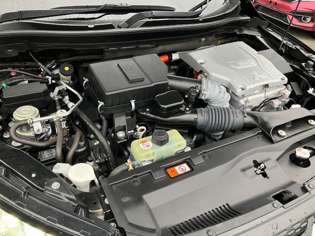 エクリプスクロスＰＨＥＶ Ｐ　４ＷＤ　本革シート　前後シートヒーター　純正ナビ　アラウンドビューモニタ－　ＭＩ－ＰＩＬＯＴ　　衝突被害軽減ブレーキ　コーナーセンサー　ドライブレコーダー　ＥＴＣ２．０　１０年１０万キロ特別保証延長（49枚目）
