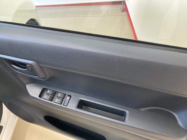 L SAIII 2WD スマアシIII(衝突回避支援システム) キーレス TVコントロールキット オートハイビーム 13インチフルホイールキャップ ハロゲンヘッドランプ コーナーセンサー マニュアルエアコン(45枚目)