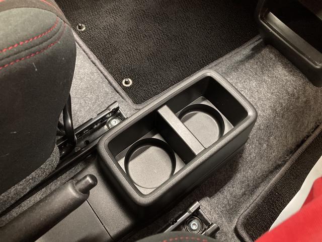 ベースグレード 4WD 衝突被害軽減ブレーキ ターボ CDチューナー オートライト/エアコン キーフリー リモコンエンジンスターター LEDヘッドランプ ハロゲンフォグランプ 運転席チルトステアリング/シートリフター(28枚目)