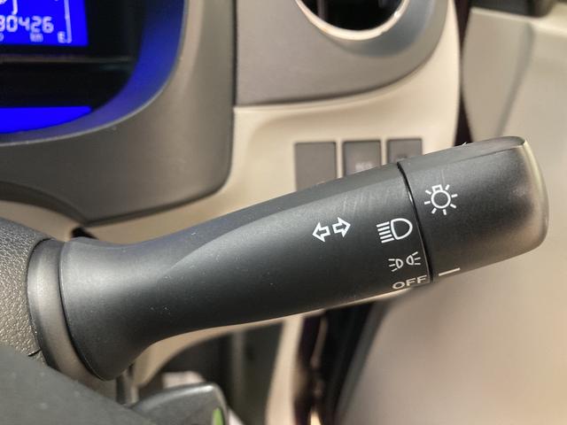 Xf 4WD 純正CD ETC リモコンエンジンスターター キーレス 電動格納式ドアミラー マニュアルエアコン ハロゲンヘッドランプ アイドリングストップ セキュリティアラーム 社外14インチアルミホイール(35枚目)