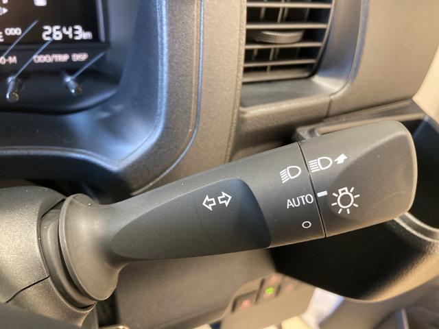 スペシャル 電子制御式4WD スマアシ(ダイハツ予防安全機能) AM/FMラジオ 両側スライドドア ハロゲンヘッドランプ オートライト マニュアルエアコン パワーウィンドウ アイドリングストップ コーナーセンサー(32枚目)