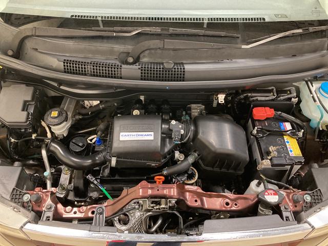 G SSパッケージ 2WD 衝突被害軽減ブレーキ ナビ バックカメラ ETC キーフリー 横滑り防止装置 ハロゲンヘッドランプ オートエアコン 電動格納式ドアミラー サイドエアバック チルトステアリング/シートリフター(17枚目)