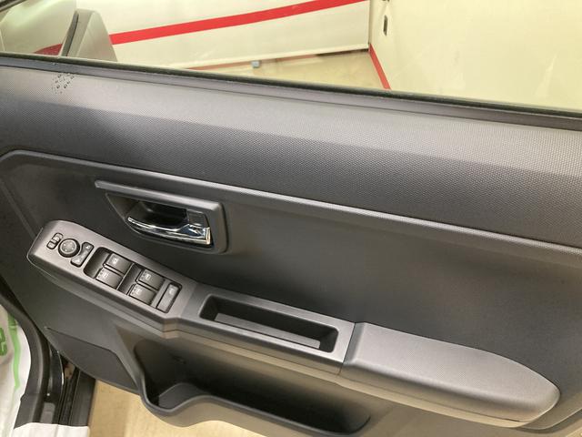 Gターボ クロムベンチャー 4WD スマアシ(ダイハツ予防安全機能) キーフリー LEDヘッド/フォグランプ オートライト/エアコン クルーズコントロール バックカメラ サイドエアバック 運転席チルトステアリング/シートリフター(52枚目)