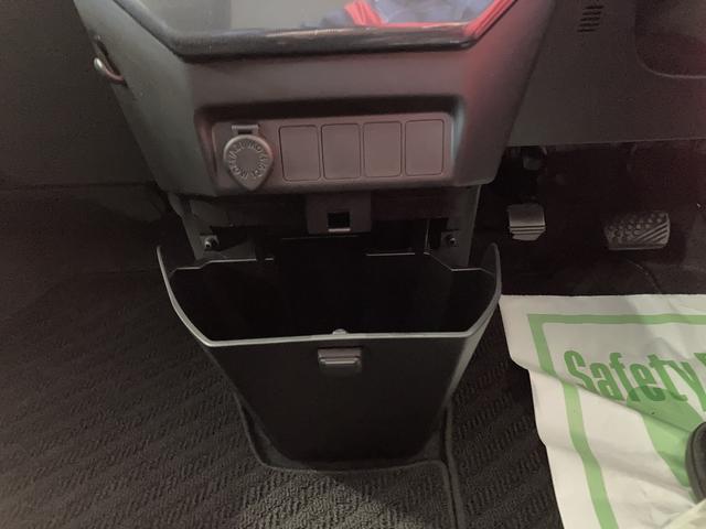 G 4WD スマアシ(ダイハツ予防安全機能) 全周囲カメラ 両側パワースライドドア キーフリー LEDヘッドランプ オートライト/エアコン 運転席チルトステアリング/シートリフター(29枚目)