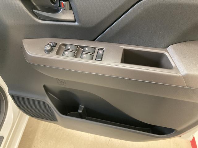 G 4WD スマアシ(ダイハツ予防安全機能) 全周囲カメラ 両側パワースライドドア キーフリー LEDヘッドランプ オートライト/エアコン 運転席チルトステアリング/シートリフター(52枚目)