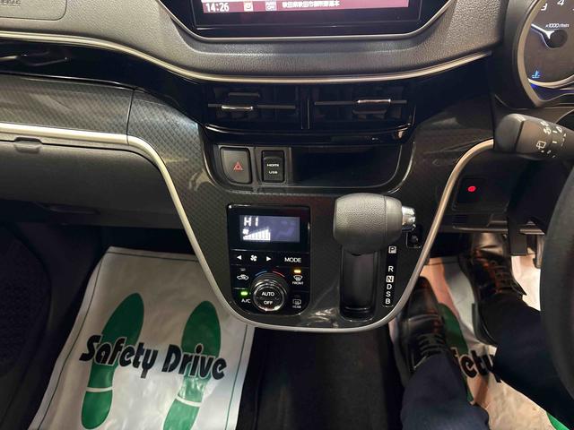 ムーヴ カスタム XリミテッドII SAIII 4WD 純正ナビ LEDヘッドライト/フォグランプ オートエアコン/ライト/ハイビーム/電動ドアミラー ドライブレコーダー ETC 運転席シートヒーター リモコンエンジンスターター パノラマモニター(11枚目)