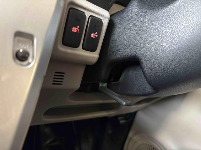 キャスト スタイルＧ　ＳＡＩＩＩ　４ＷＤ　純正ＣＤ　オートライト／エアコン／ハイビーム／電動格納ドアミラー　ＬＥＤヘッドライト／フォグランプ　運転席・助手席シートヒーター　チルトステアリング　運転席シートリフター　キーフリーシステム（30枚目）