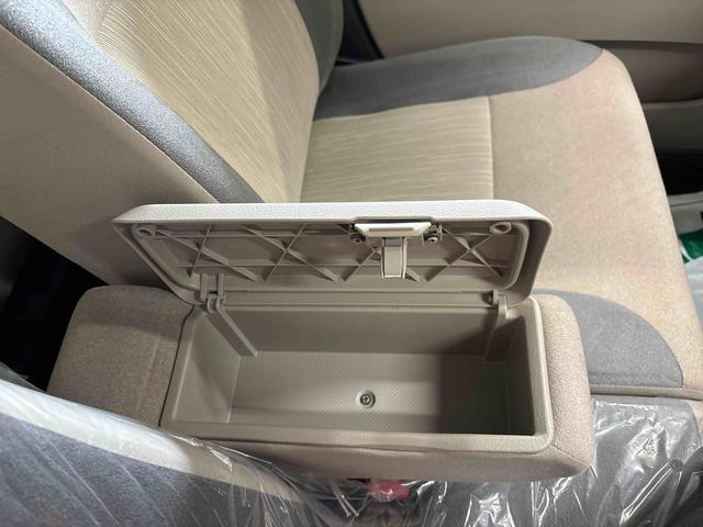 キャスト スタイルＧ　ＳＡＩＩＩ　４ＷＤ　純正ＣＤ　オートライト／エアコン／ハイビーム／電動格納ドアミラー　ＬＥＤヘッドライト／フォグランプ　運転席・助手席シートヒーター　チルトステアリング　運転席シートリフター　キーフリーシステム（44枚目）