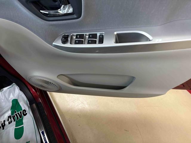 キャスト スタイルＧ　ＳＡＩＩＩ　４ＷＤ　純正ＣＤ　オートライト／エアコン／ハイビーム／電動格納ドアミラー　ＬＥＤヘッドライト／フォグランプ　運転席・助手席シートヒーター　チルトステアリング　運転席シートリフター　キーフリーシステム（52枚目）