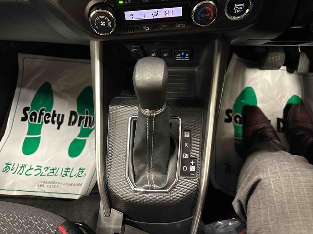 ロッキー Ｇ　４ＷＤ　純正ナビ　ＬＥＤヘッドライト／フォグランプ　バックフォグランプ　オートエアコン／ライト／ハイビーム／電動ドアミラー　クルーズコントロール　コーナーセンサー　ＥＴＣ　運転席・助手席シートヒーター（11枚目）