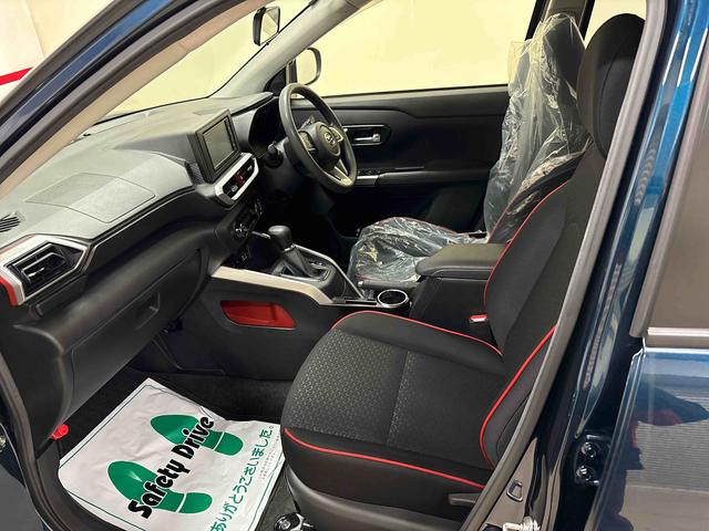 ロッキー Ｇ　４ＷＤ　純正ナビ　ＬＥＤヘッドライト／フォグランプ　バックフォグランプ　オートエアコン／ライト／ハイビーム／電動ドアミラー　クルーズコントロール　コーナーセンサー　ＥＴＣ　運転席・助手席シートヒーター（13枚目）