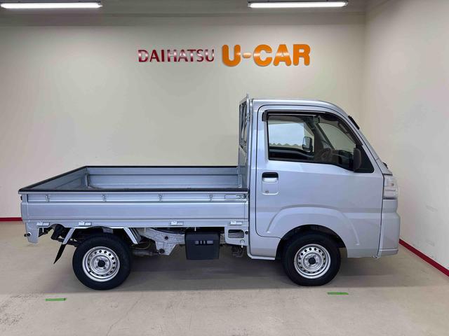 ハイゼットトラック スタンダード 電子4WD 純正ラジオ(AM・FM) ハロゲンヘッドライト マニュアルエアコン オートライト/ハイビーム コーナーセンサー ストロング防錆 VSC(横滑り防止機能) スマートアシスト(予防安全装置)(4枚目)