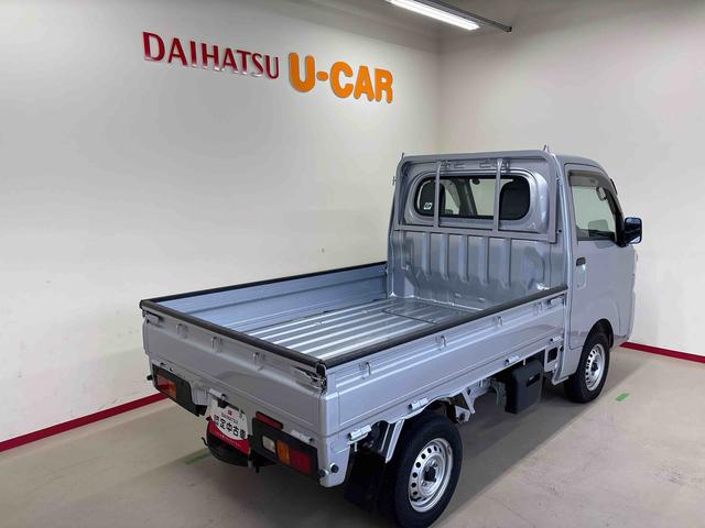 ハイゼットトラック スタンダード 電子4WD 純正ラジオ(AM・FM) ハロゲンヘッドライト マニュアルエアコン オートライト/ハイビーム コーナーセンサー ストロング防錆 VSC(横滑り防止機能) スマートアシスト(予防安全装置)(8枚目)