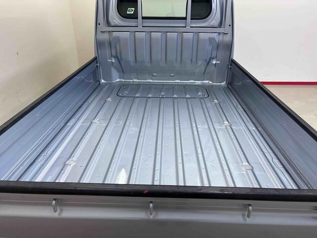 ハイゼットトラック スタンダード 電子4WD 純正ラジオ(AM・FM) ハロゲンヘッドライト マニュアルエアコン オートライト/ハイビーム コーナーセンサー ストロング防錆 VSC(横滑り防止機能) スマートアシスト(予防安全装置)(18枚目)