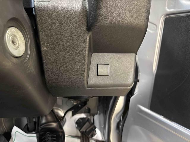 ハイゼットトラック スタンダード 電子4WD 純正ラジオ(AM・FM) ハロゲンヘッドライト マニュアルエアコン オートライト/ハイビーム コーナーセンサー ストロング防錆 VSC(横滑り防止機能) スマートアシスト(予防安全装置)(32枚目)