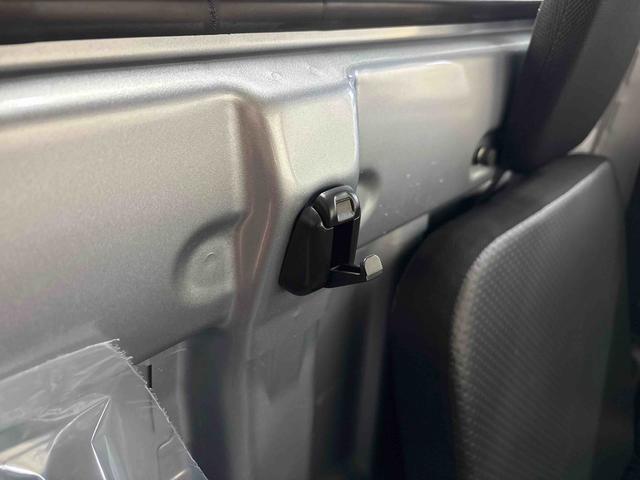 ハイゼットトラック スタンダード 電子4WD 純正ラジオ(AM・FM) ハロゲンヘッドライト マニュアルエアコン オートライト/ハイビーム コーナーセンサー ストロング防錆 VSC(横滑り防止機能) スマートアシスト(予防安全装置)(37枚目)