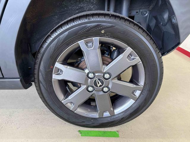 タフト Ｇターボ　４ＷＤ　ディスプレイオーディオ　クルーズコントロール　電動パーキングブレーキ　ＬＥＤヘッドライト／フォグランプ　オートエアコン／ライト／ハイビーム　運転席・助手席シートヒーター　チルトステアリング（20枚目）
