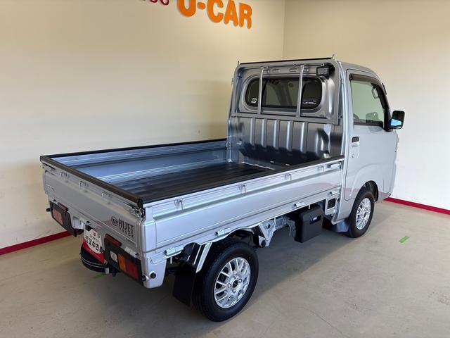 ハイゼットトラック スタンダード　農用スペシャル　電子４ＷＤ　ハロゲンヘッドライト　デフロック　コーナーセンサー　荷台作業灯　ＬＥＤヘッドライト／フォグランプ　オートライト／ハイビーム　マニュアルエアコン　ＥＴＣ（9枚目）