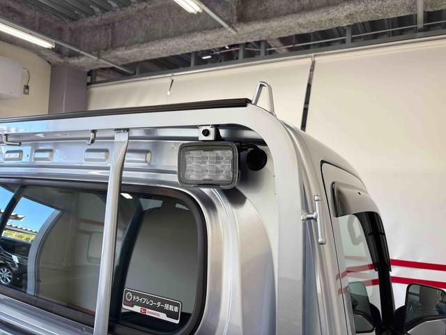 ハイゼットトラック スタンダード　農用スペシャル　電子４ＷＤ　ハロゲンヘッドライト　デフロック　コーナーセンサー　荷台作業灯　ＬＥＤヘッドライト／フォグランプ　オートライト／ハイビーム　マニュアルエアコン　ＥＴＣ（50枚目）