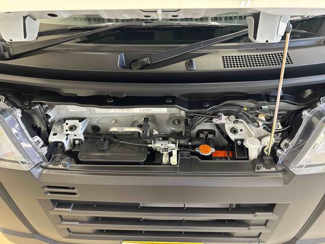 ハイゼットカーゴ スペシャル　電子４ＷＤ　マニュアルエアコン　ハロゲンヘッドライト　コーナーセンサー　ＶＳＣ（横滑り防止機能）　パワーウィンドウ　オートライト／ハイビーム　スマートアシスト（予防安全装置）（17枚目）