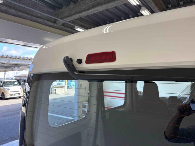 ハイゼットカーゴ スペシャル　電子４ＷＤ　マニュアルエアコン　ハロゲンヘッドライト　コーナーセンサー　ＶＳＣ（横滑り防止機能）　パワーウィンドウ　オートライト／ハイビーム　スマートアシスト（予防安全装置）（52枚目）