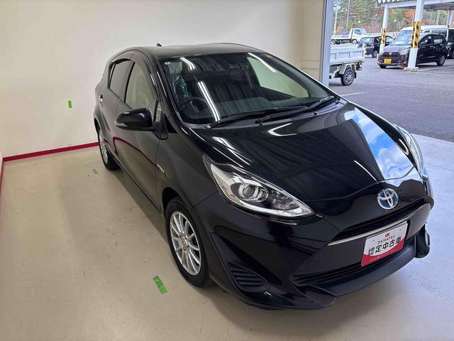 アクア Ｓスタイルブラック　純正ナビ　バックカメラ　電動ドアミラー　ハロゲンヘッドライト　社外ドライブレコーダー（前後）　オートエアコン／ライト／ハイビーム　ＥＴＣ　チルトステアリング　運転席シートリフター（6枚目）