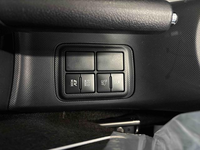 アクア Ｓスタイルブラック　純正ナビ　バックカメラ　電動ドアミラー　ハロゲンヘッドライト　社外ドライブレコーダー（前後）　オートエアコン／ライト／ハイビーム　ＥＴＣ　チルトステアリング　運転席シートリフター（39枚目）