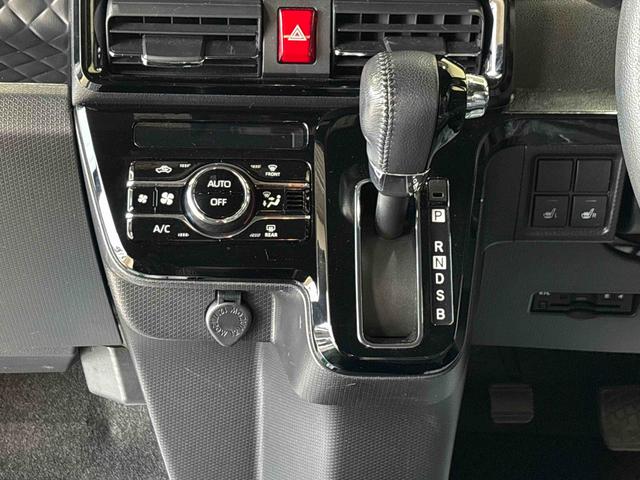 タント カスタムＲＳ　４ＷＤ　ＤＶＤチューナー　ＬＥＤヘッドライト／フォグランプ　オートエアコン／ライト／ハイビーム／電動ドアミラー　クルーズコントロール　コーナーセンサー　ＥＴＣ　両側電動スライドドア　チルトステリング（16枚目）