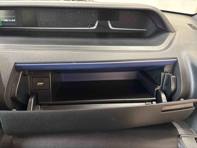 タント カスタムＲＳ　４ＷＤ　ＤＶＤチューナー　ＬＥＤヘッドライト／フォグランプ　オートエアコン／ライト／ハイビーム／電動ドアミラー　クルーズコントロール　コーナーセンサー　ＥＴＣ　両側電動スライドドア　チルトステリング（41枚目）