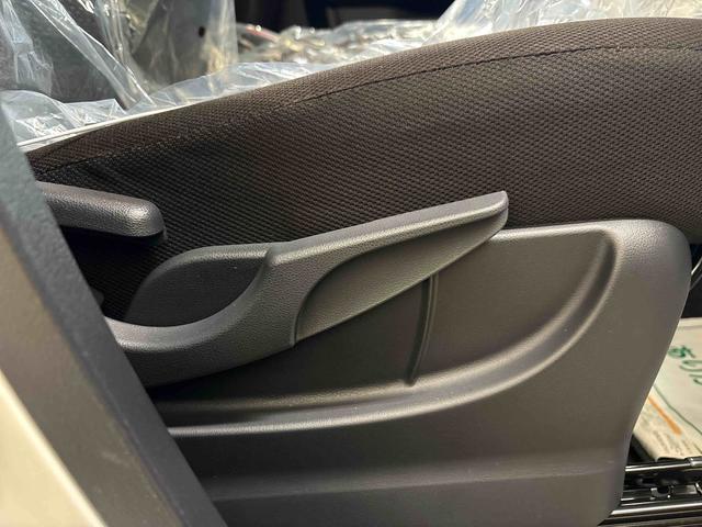 トール Ｇ　４ＷＤ　純正ナビ　ＬＥＤヘッドライト　オートエアコン／ライト／ハイビーム／電動ドアミラー　コーナーセンサー　ＥＴＣ　両側電動スライドドア　チルトステアリング　運転席シートリフター　アップグレードパック（46枚目）