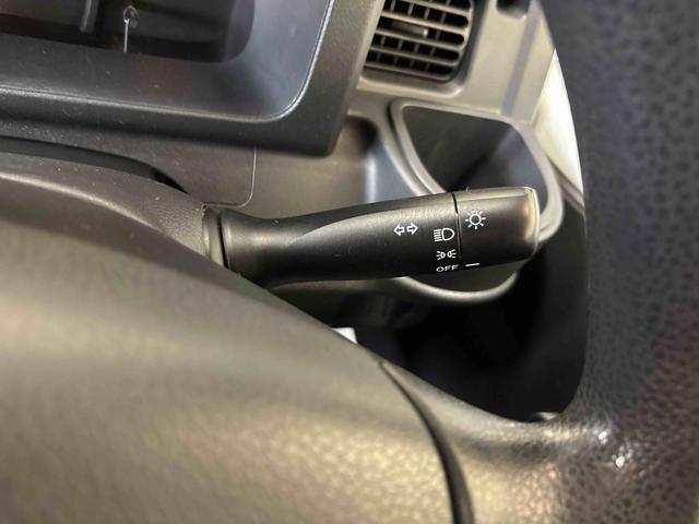 ハイゼットトラック スタンダード パートタイム4WD 純正ラジオ(AM・FM) ハロゲンヘッドライト ストロング防錆 マニュアルエアコン(31枚目)