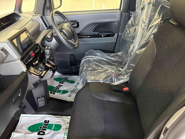 タント カスタムＲＳセレクション　４ＷＤ　純正ナビ　ＬＥＤヘッドライト／フォグランプ　オートエアコン／ライト／ハイビーム／電動ドアミラー　ＥＴＣ　ドライブレコーダー　コーナーセンサー　両側電動スライドドア　運転席・助手席シートヒーター（13枚目）