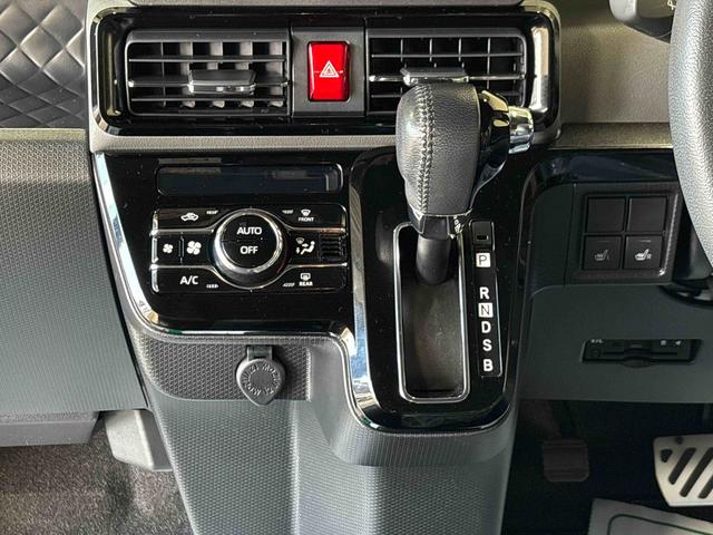 タント カスタムＲＳセレクション　４ＷＤ　純正ナビ　ＬＥＤヘッドライト／フォグランプ　オートエアコン／ライト／ハイビーム／電動ドアミラー　ＥＴＣ　ドライブレコーダー　コーナーセンサー　両側電動スライドドア　運転席・助手席シートヒーター（16枚目）