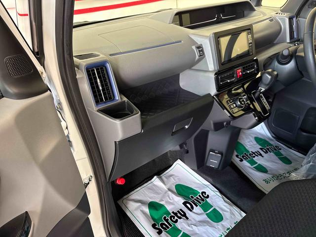 タント カスタムＲＳセレクション　４ＷＤ　純正ナビ　ＬＥＤヘッドライト／フォグランプ　オートエアコン／ライト／ハイビーム／電動ドアミラー　ＥＴＣ　ドライブレコーダー　コーナーセンサー　両側電動スライドドア　運転席・助手席シートヒーター（21枚目）