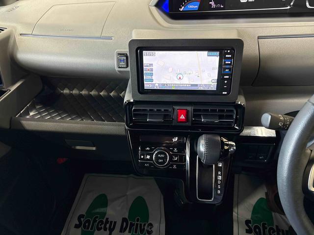 タント カスタムＲＳセレクション　４ＷＤ　純正ナビ　ＬＥＤヘッドライト／フォグランプ　オートエアコン／ライト／ハイビーム／電動ドアミラー　ＥＴＣ　ドライブレコーダー　コーナーセンサー　両側電動スライドドア　運転席・助手席シートヒーター（24枚目）