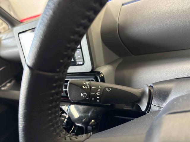 タント カスタムＲＳセレクション　４ＷＤ　純正ナビ　ＬＥＤヘッドライト／フォグランプ　オートエアコン／ライト／ハイビーム／電動ドアミラー　ＥＴＣ　ドライブレコーダー　コーナーセンサー　両側電動スライドドア　運転席・助手席シートヒーター（32枚目）