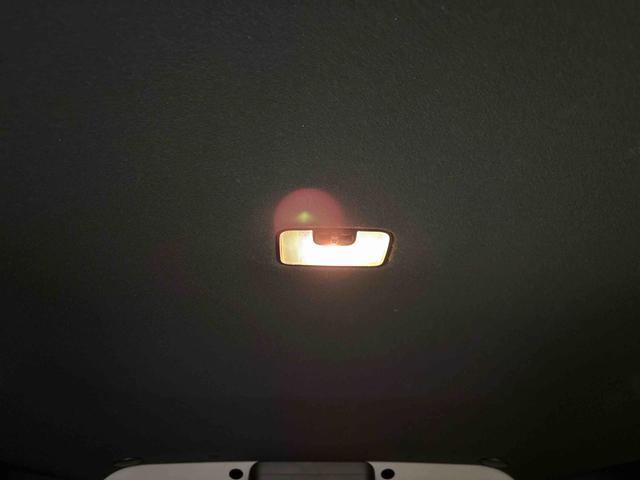 タント カスタムＲＳセレクション　４ＷＤ　純正ナビ　ＬＥＤヘッドライト／フォグランプ　オートエアコン／ライト／ハイビーム／電動ドアミラー　ＥＴＣ　ドライブレコーダー　コーナーセンサー　両側電動スライドドア　運転席・助手席シートヒーター（42枚目）