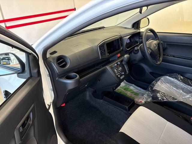 ミライース Ｌ　ＳＡＩＩＩ　４ＷＤ　ハロゲンヘッドライト　マニュアルエアコン　キーレスエントリー　コーナーセンサー　オートライト／ハイビーム　ＶＳＣ（横滑り防止機能）　スマートアシスト（予防安全装置）（13枚目）