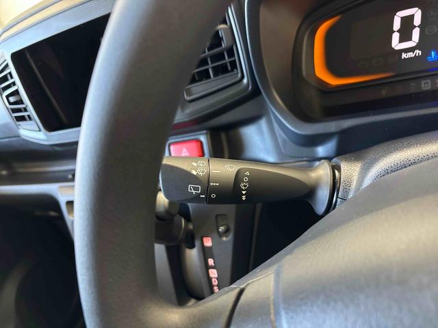 ミライース Ｌ　ＳＡＩＩＩ　４ＷＤ　ハロゲンヘッドライト　マニュアルエアコン　キーレスエントリー　コーナーセンサー　オートライト／ハイビーム　ＶＳＣ（横滑り防止機能）　スマートアシスト（予防安全装置）（30枚目）