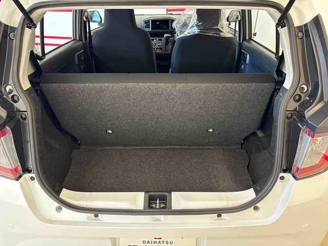 ミライース Ｌ　ＳＡＩＩＩ　４ＷＤ　ハロゲンヘッドライト　マニュアルエアコン　キーレスエントリー　コーナーセンサー　オートライト／ハイビーム　ＶＳＣ（横滑り防止機能）　スマートアシスト（予防安全装置）（49枚目）