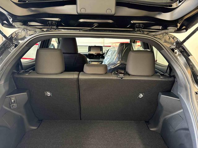 ヤリス ハイブリッドZ ディスプレイオーディオ(ナビ付) クルーズコントロール トヨタセーフティセンス(予防安全装置) ドライブレコーダー リモコンエンジンスターター オートエアコン/ライト/ハイビーム/電動ドアミラー(50枚目)