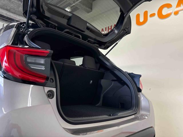 ヤリス ハイブリッドZ ディスプレイオーディオ(ナビ付) クルーズコントロール トヨタセーフティセンス(予防安全装置) ドライブレコーダー リモコンエンジンスターター オートエアコン/ライト/ハイビーム/電動ドアミラー(52枚目)